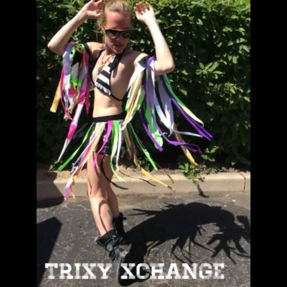 1# Cotton Fabric Remnants Scraps Fringe Red Black White Purple Upcycled Clothing - Picture 8 of 10